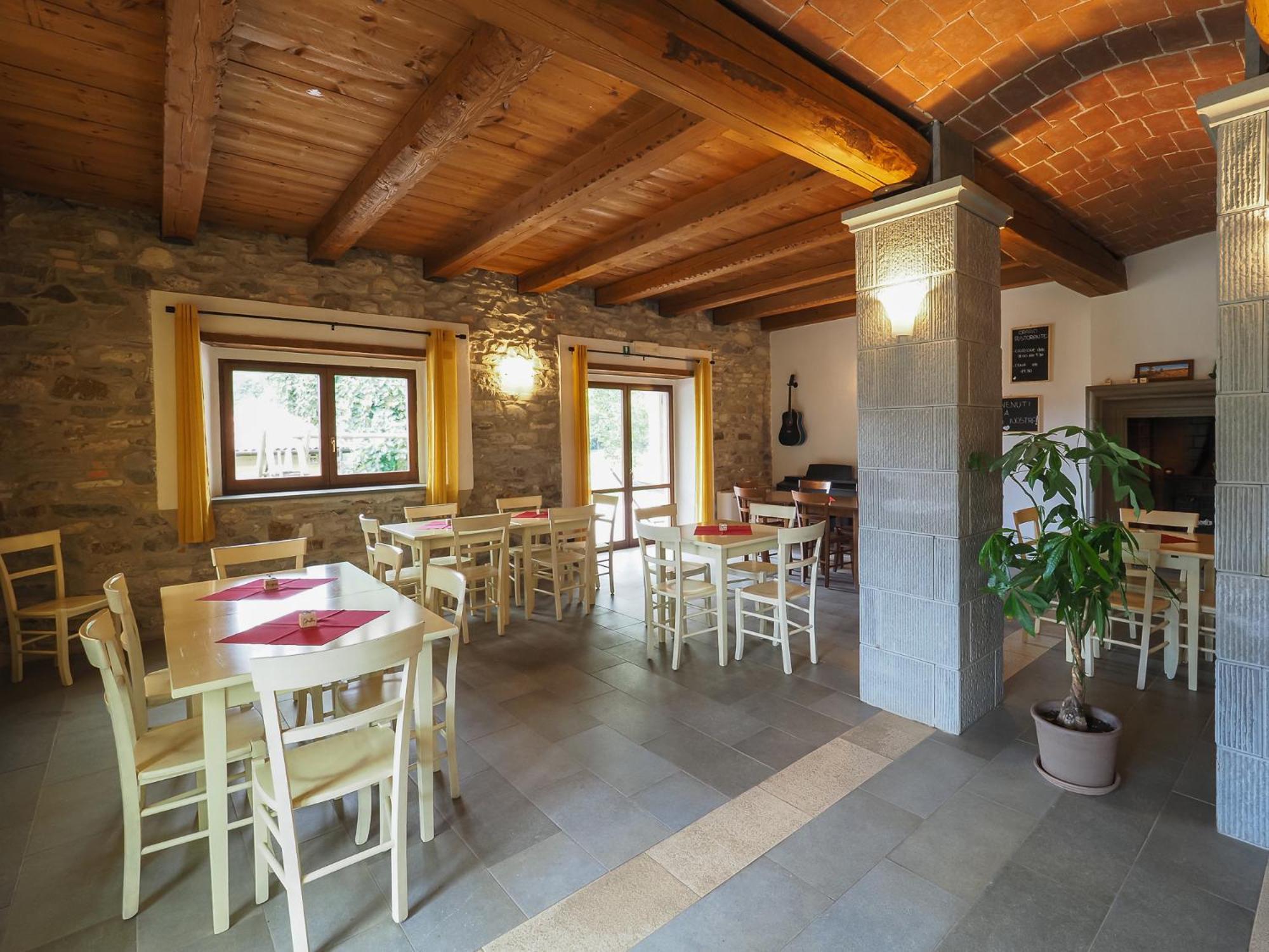 Agriturismo Villaggio Eden П'єве-Санто-Стефано Екстер'єр фото