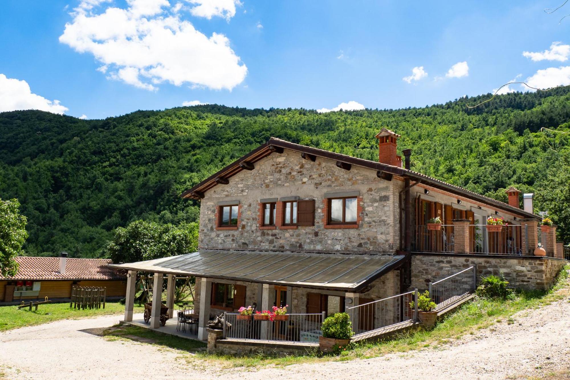 Agriturismo Villaggio Eden П'єве-Санто-Стефано Екстер'єр фото