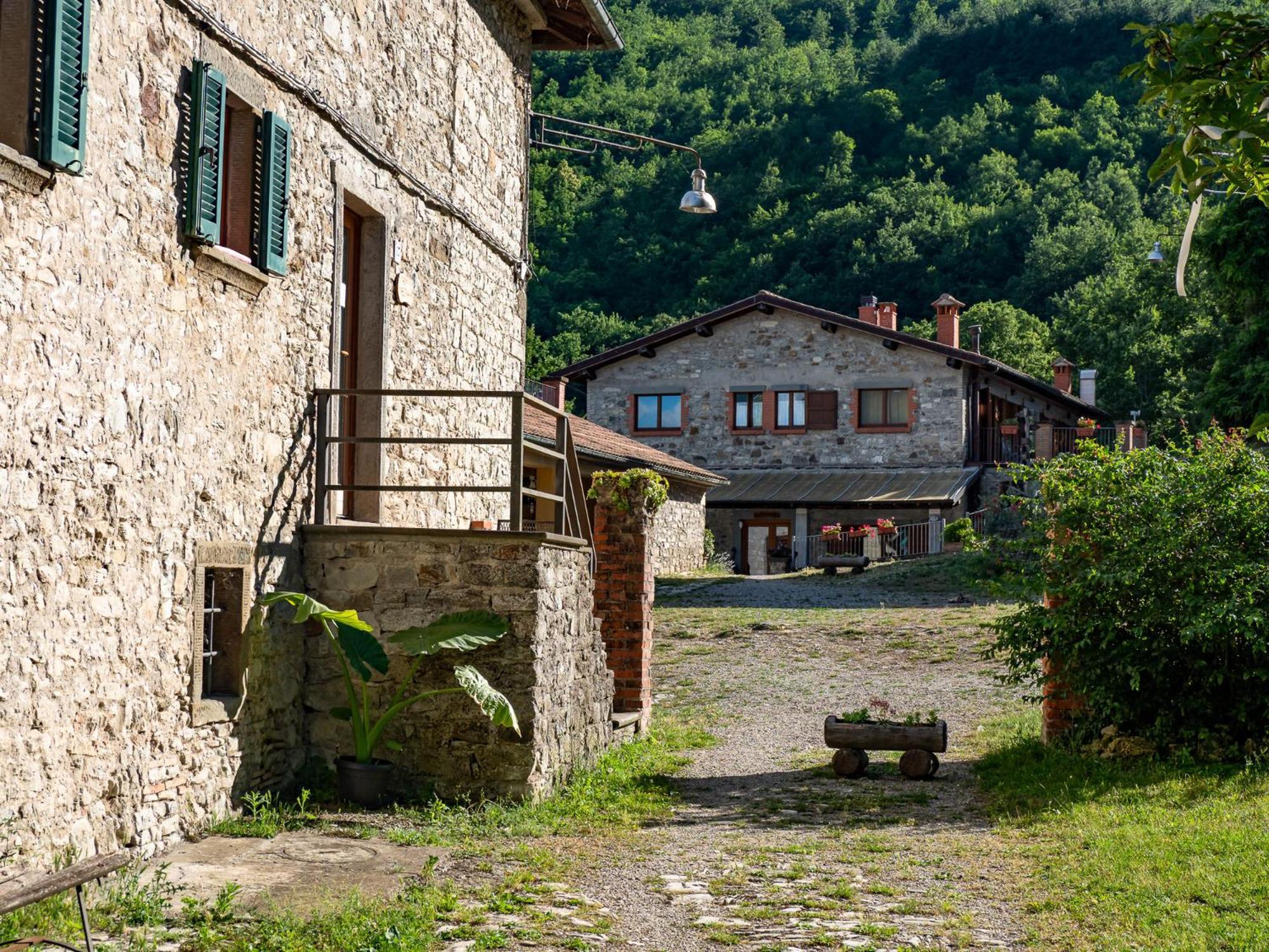 Agriturismo Villaggio Eden П'єве-Санто-Стефано Екстер'єр фото