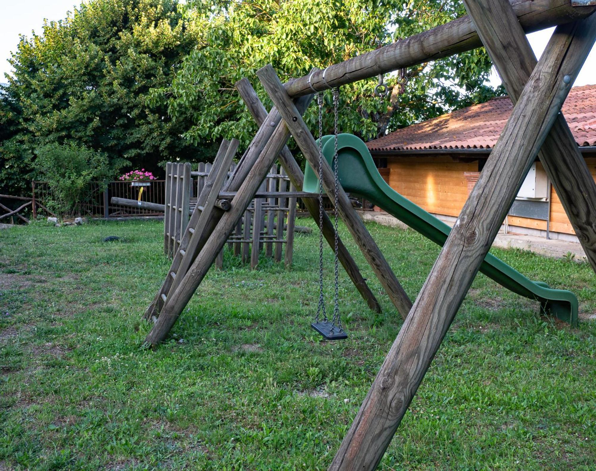 Agriturismo Villaggio Eden П'єве-Санто-Стефано Екстер'єр фото
