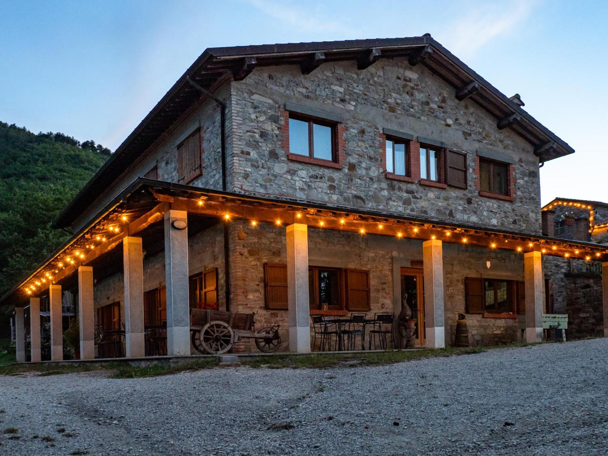 Agriturismo Villaggio Eden П'єве-Санто-Стефано Екстер'єр фото